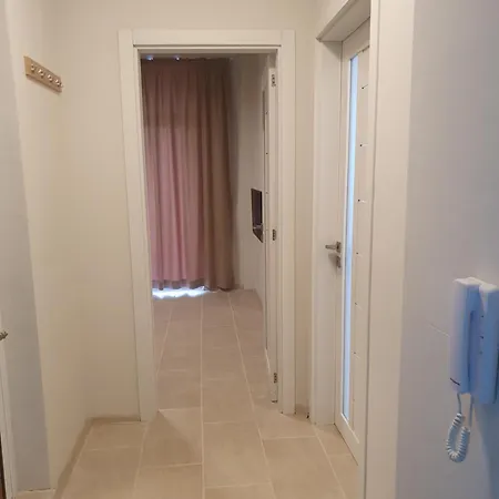Victor Apartment-for Leisure Or Business Apartment